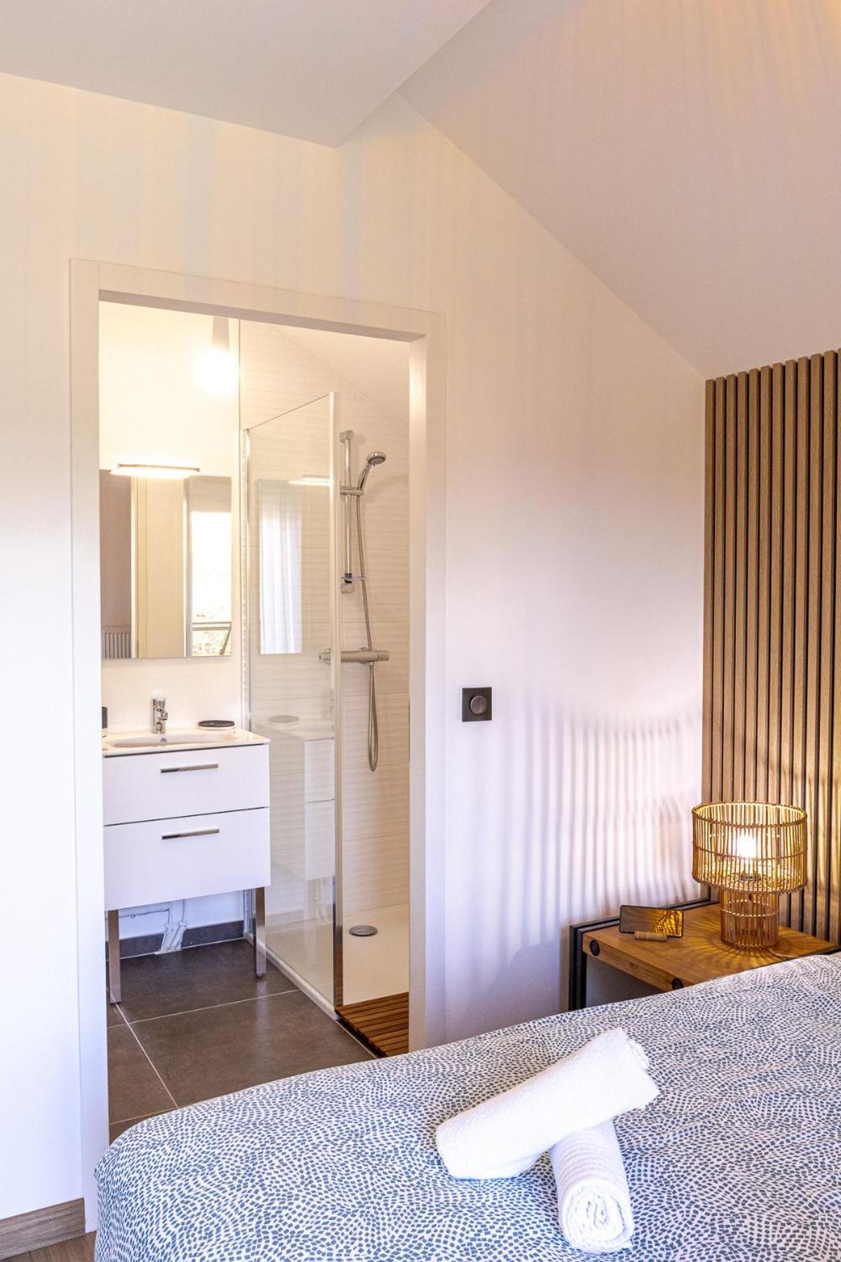 Apartment La Colombe - Bord De Piste Cyclable &
